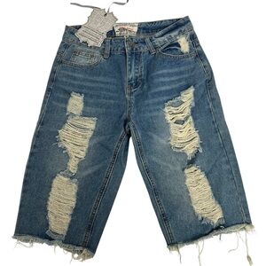 NWT HOT KISS Women’s Jean Shorts Distressed Size 3 Ripped/Torn Medium Wash